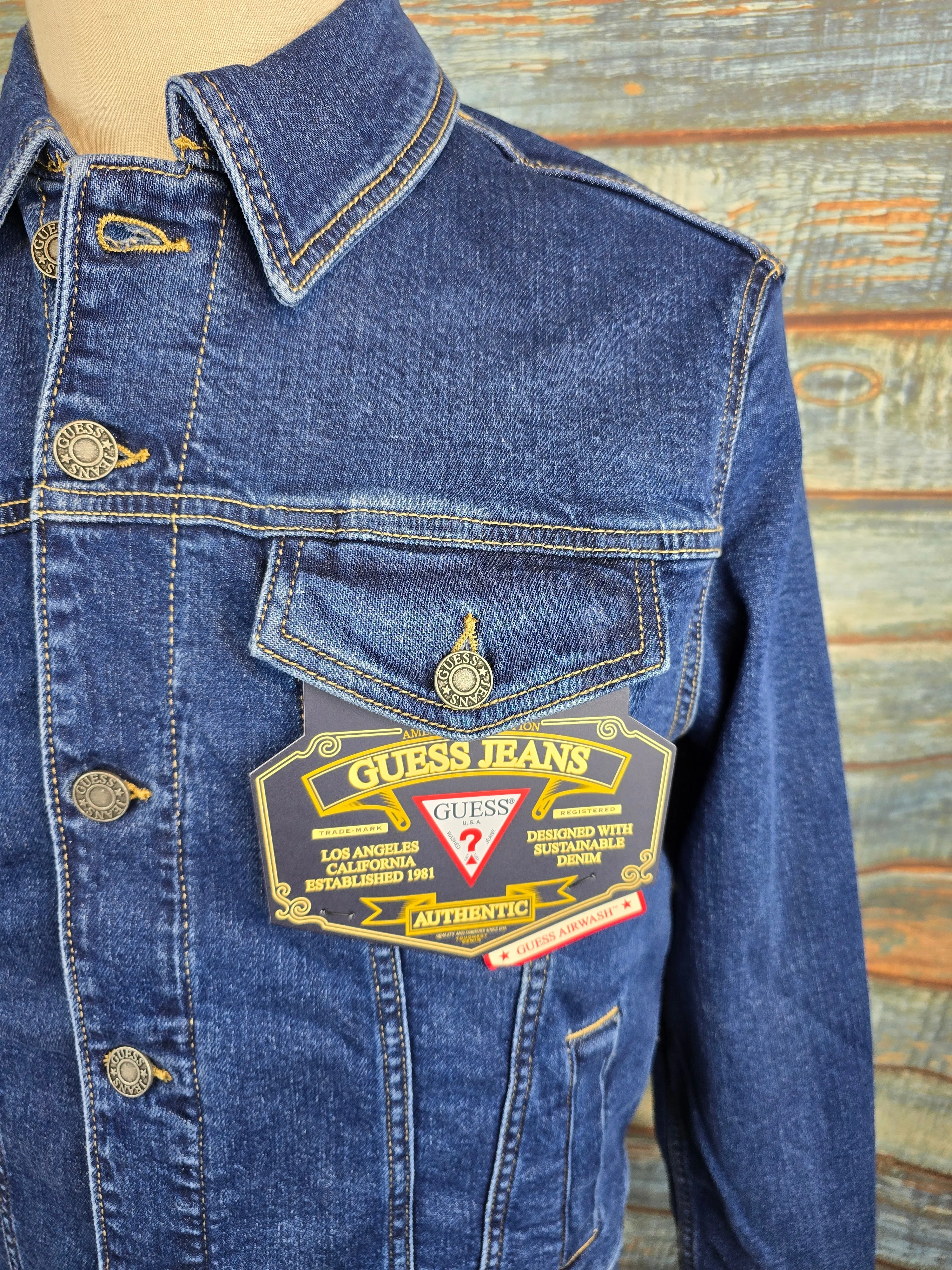 Guess Slim fit Denim Trucker Jacket