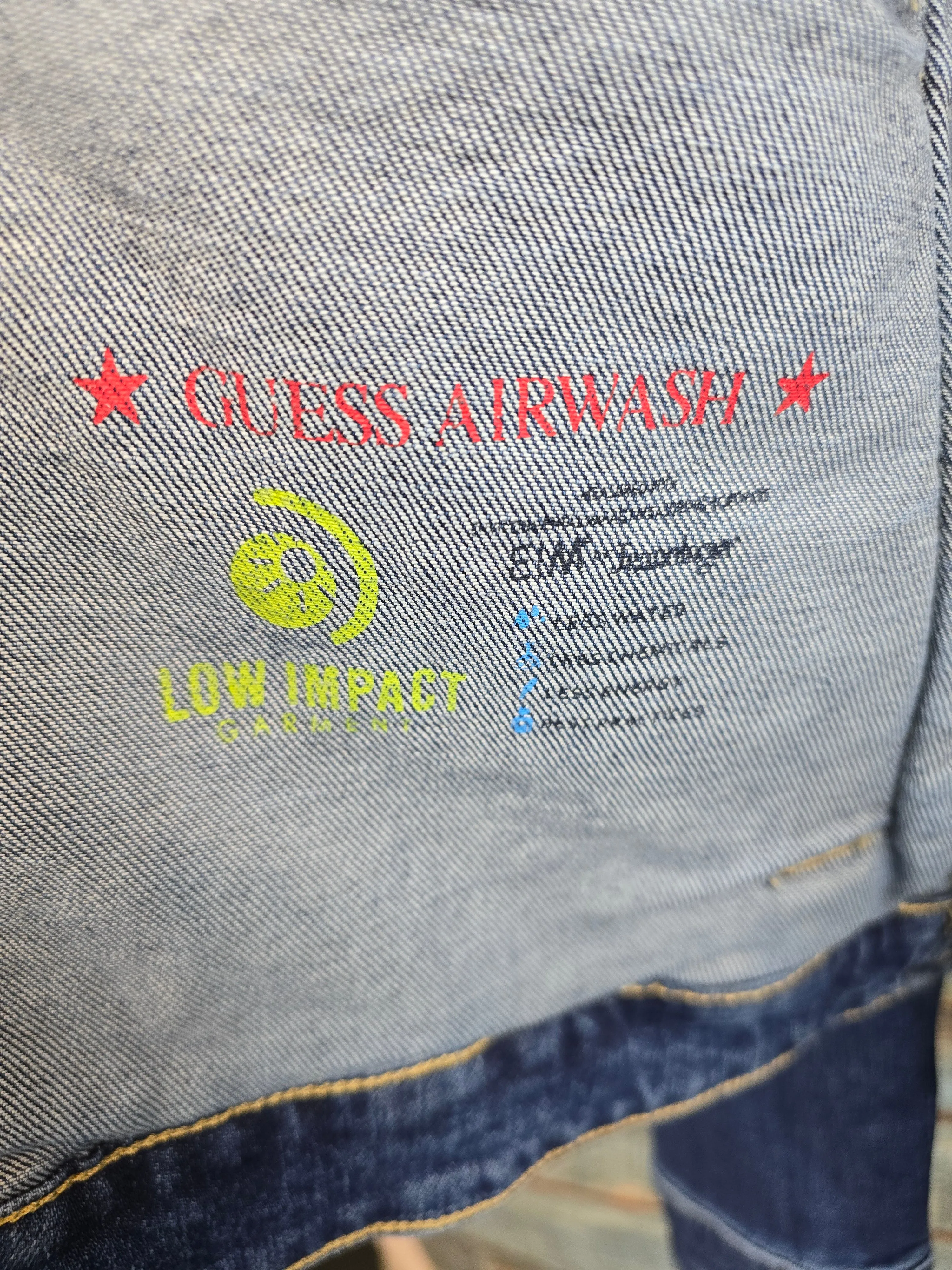 Guess Slim fit Denim Trucker Jacket