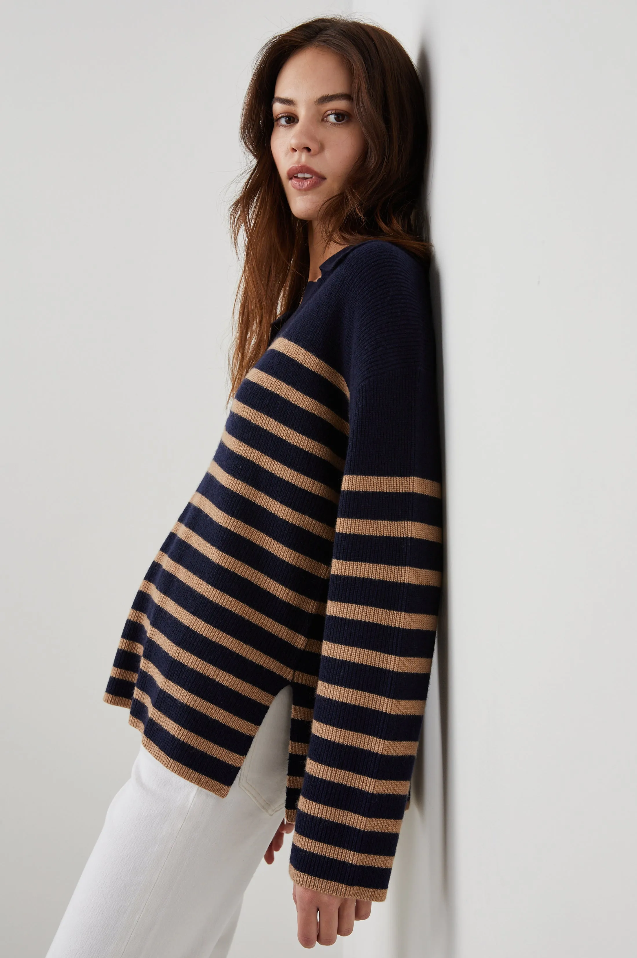 HARRIS SWEATER - CAMEL NAVY STRIPE